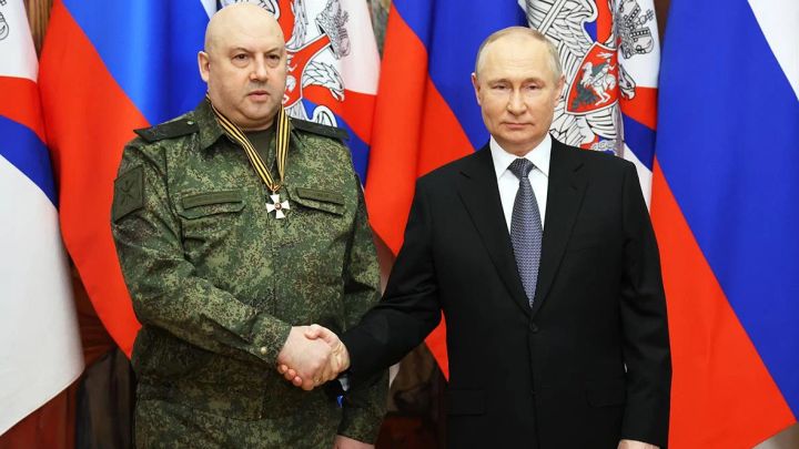 Победа Пригожина: Суровикин новый министр обороны, Шойгу ушел в отставку